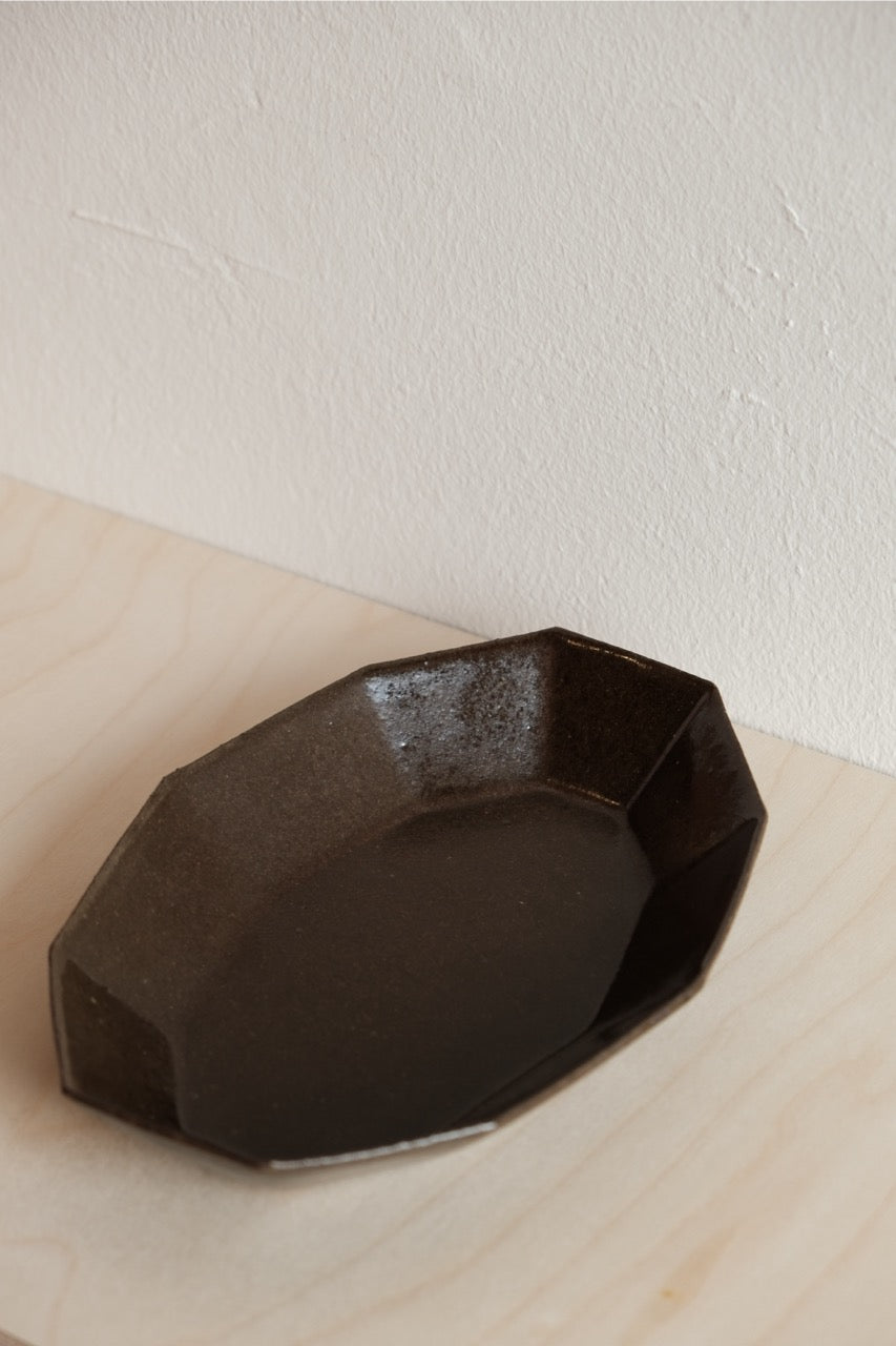 Wang Yu Liang | Handmade Ten-cornered Deep Plate