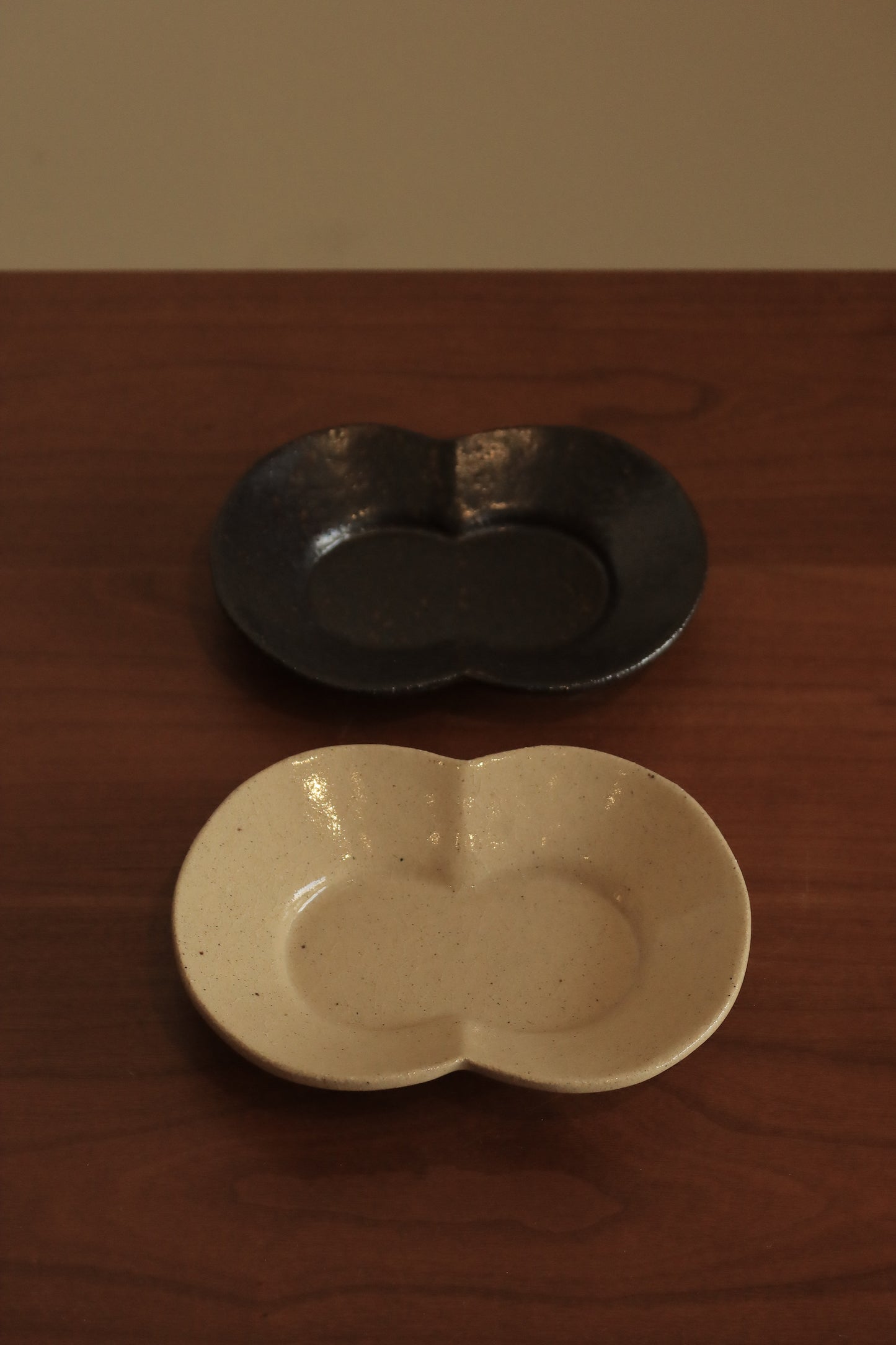 Xie Zhen Yu | Handmade Peanut Plate